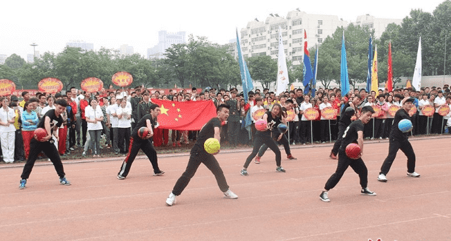 2022最新中学生运动会解说词大全
